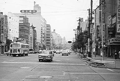 Tokyo street scene